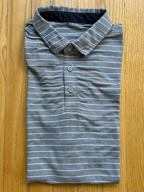 Lululemon Men’s Evolution Short Sleeve Polo Shirt Large Gray White Stripes